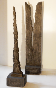 Déchirure 1, 2001, Béton cellulaire, 143 x 30 x 26 cm