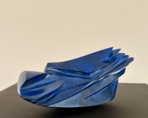 Petite aile bleue, 2024, Bronze patine bleue, 24x10x10 cm