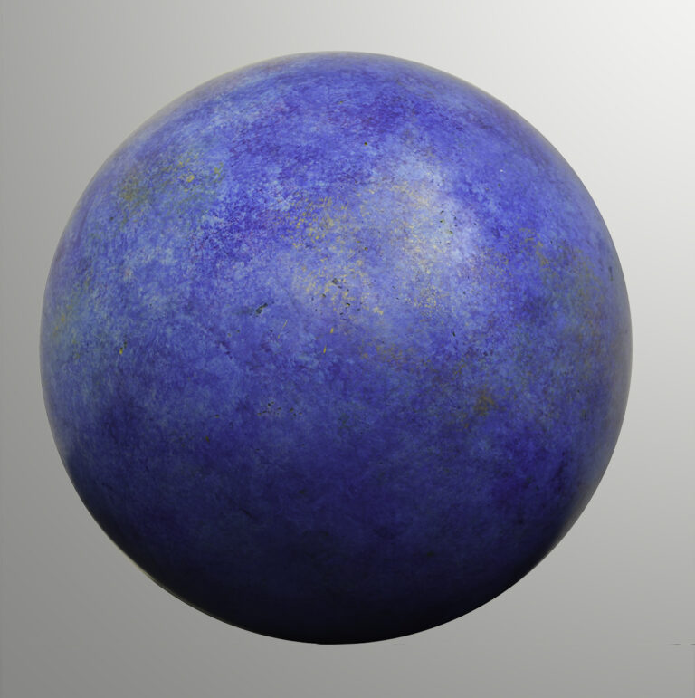 Azurium, 2022, Plâtre et acrylique, Ø 31 cm