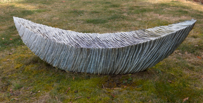 Sur l’autre rive, 2005, Serpentine, 40 x 138 x 33 cm
